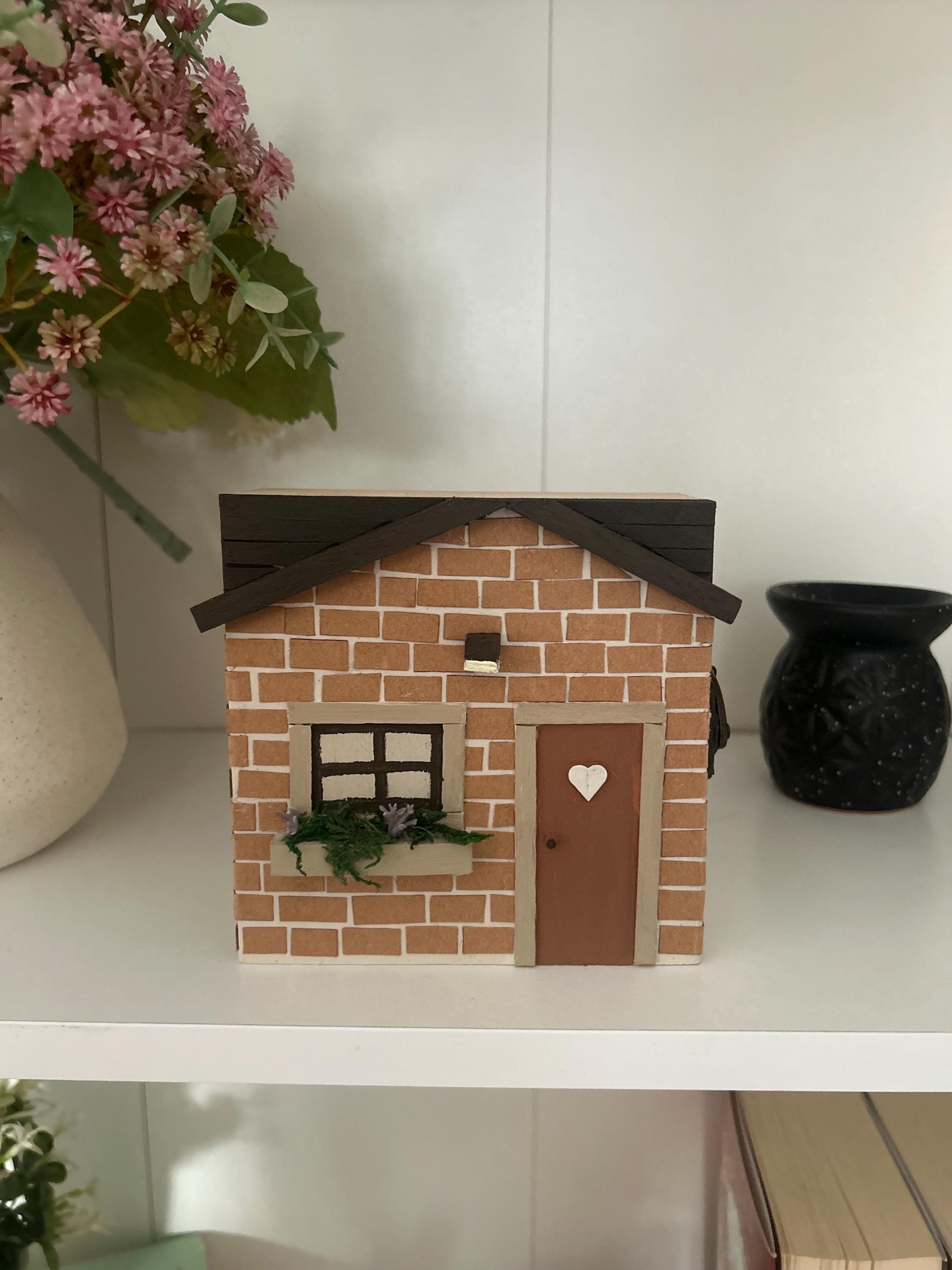 Casita de madera decorativa | Caja de recuerdos 12 x 12 cm | Regalo bebé – decoración habitación infantil – estilo neutro natural